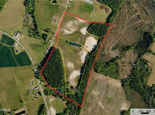 58 Dayton Dr, Fairmont, NC 28340