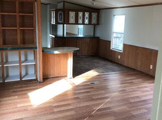 304 Wood Gate Dr, Seneca, SC 29678