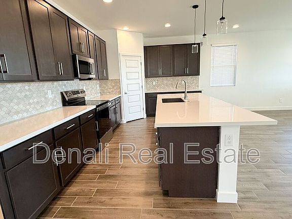 4th image of 10203 W Crittenden Ln