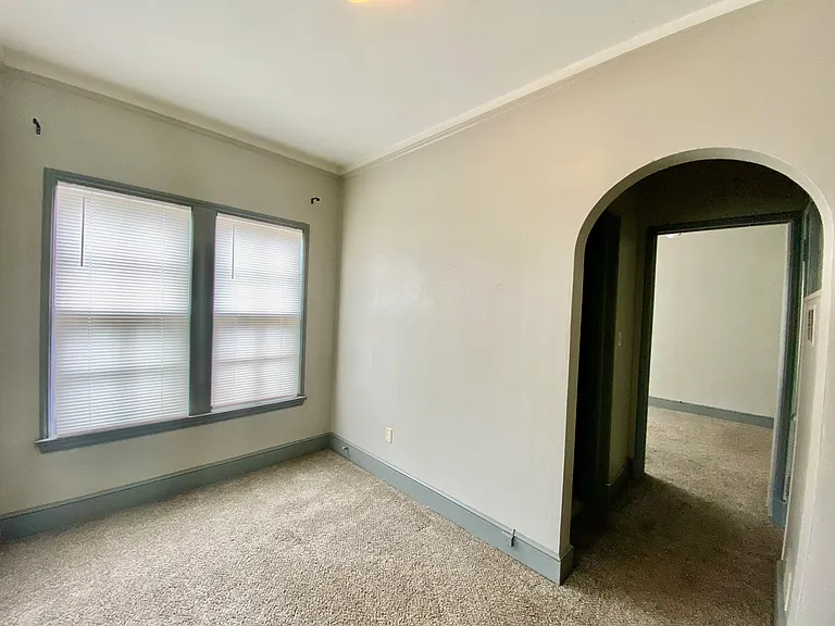 1510 E Broadway Ave #7 — Photo 6