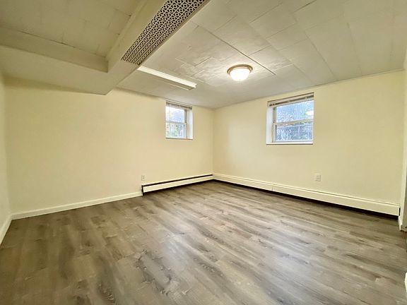 4th image of 20-02 23rd St #Basement