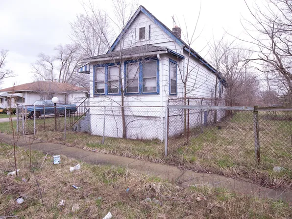 2435 Connecticut St, Gary, IN 46407