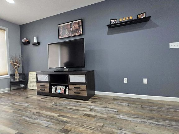 5th image of 3710 Haleigh Dr