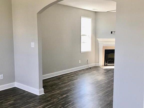 5th image of 4512 Black Stallion Ct