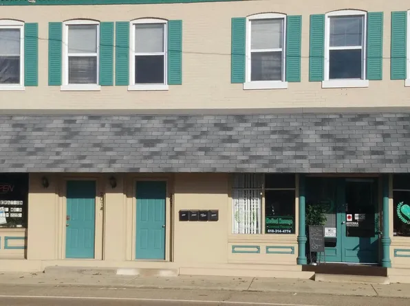 207 East Main St, 207 E Main St #A, Mascoutah, IL 62258