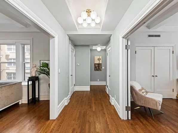 215 West 88th Street image 4 of 13