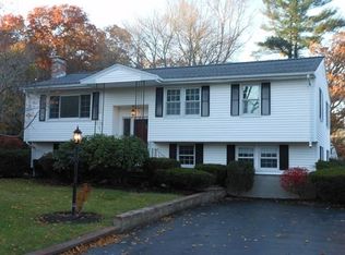 35 Marianne Dr, Bridgewater, MA 02324