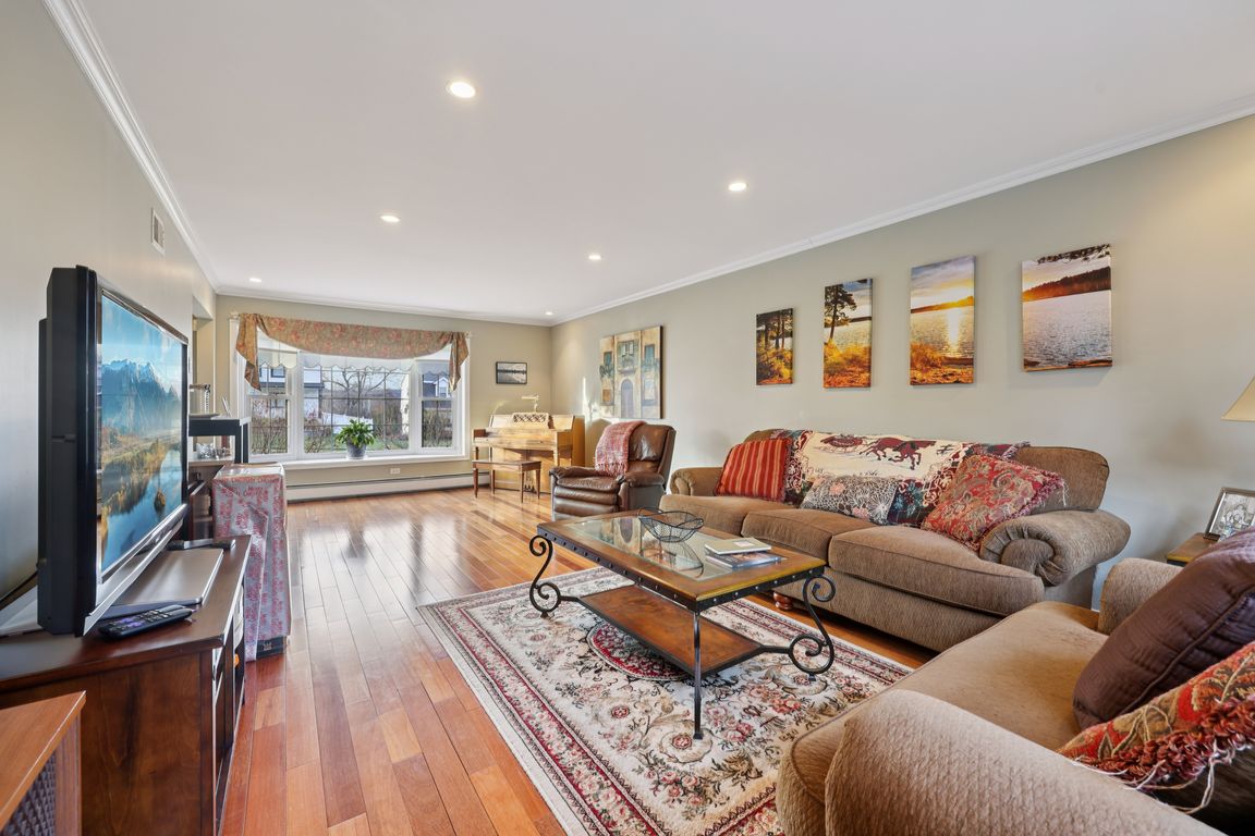 next background image