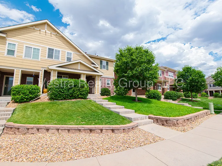 17273 E Wyoming Pl — Photo 2