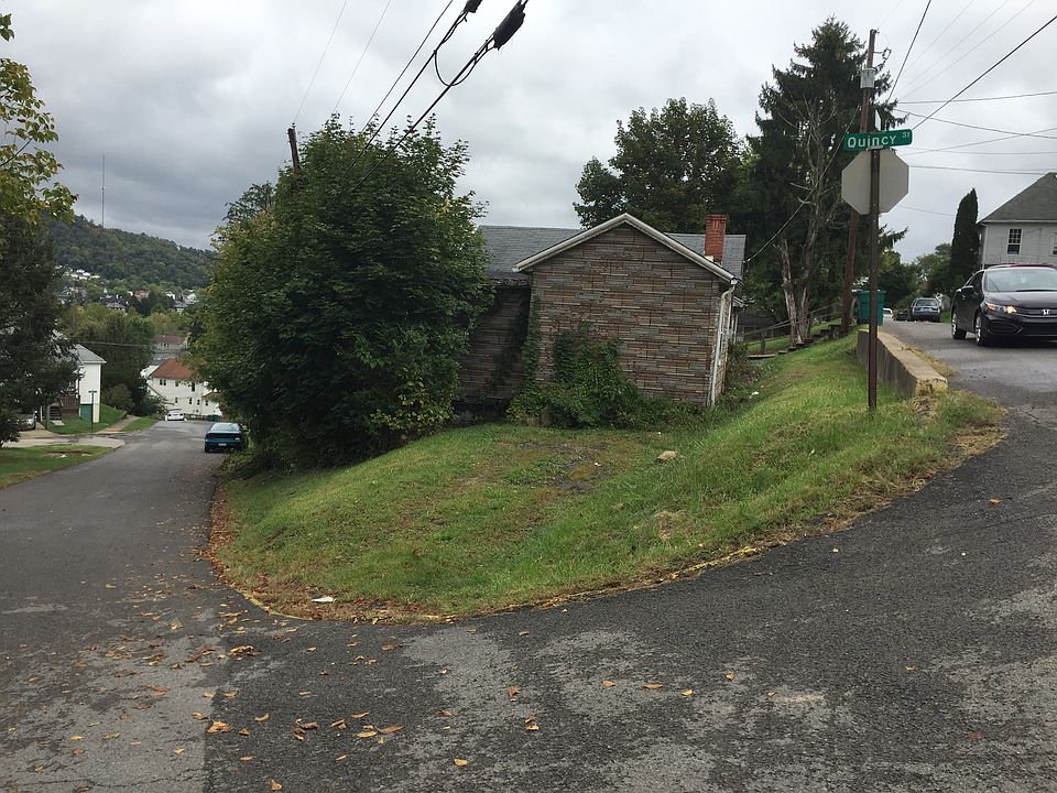 2nd image of 209 Quincy St