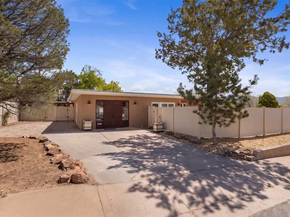 211 Spruce St, Santa Fe, NM 87501