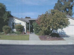 1612 Racquet Club Dr, Los Banos, CA 93635