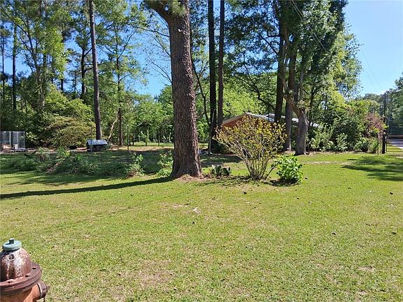 3rd image of 5831 Graham Ln