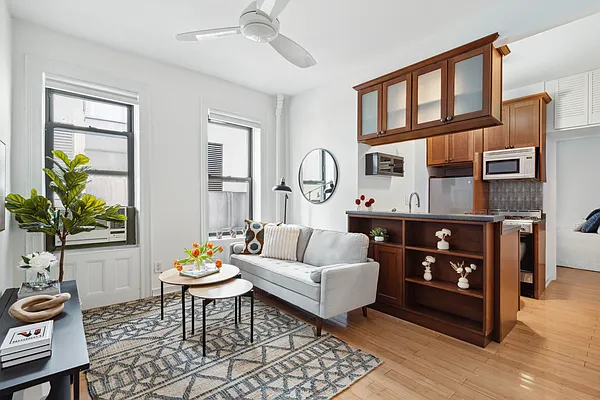 Sold by Compass | media 1