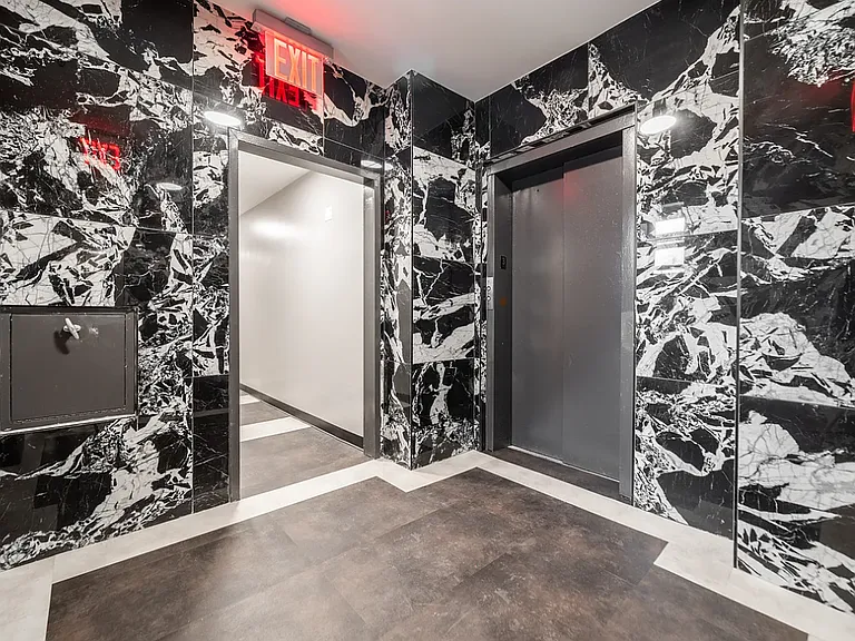 781 Washington Ave #BD — Photo 14