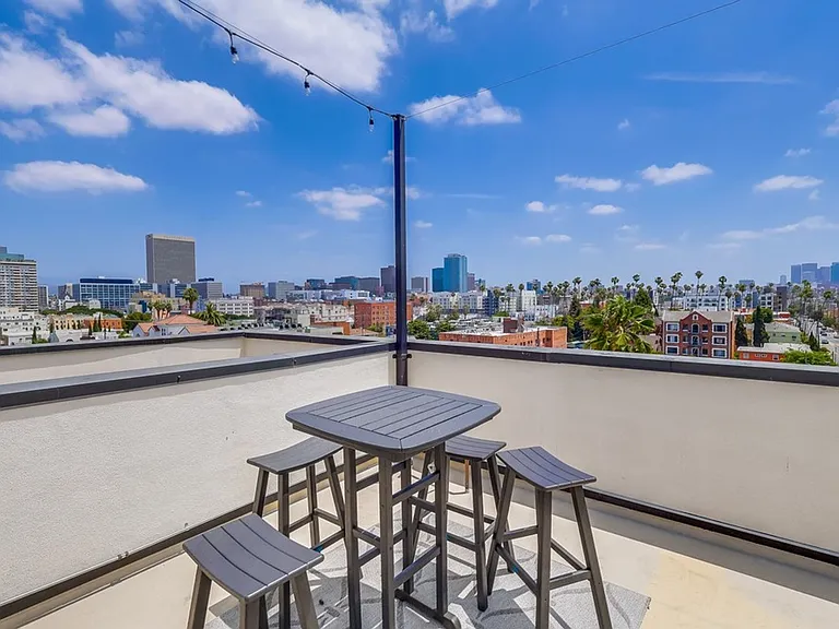 Lux Lofts LA — Photo 76