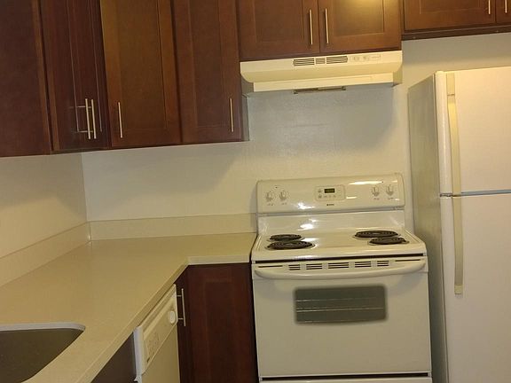 5th image of 14603 NE 3rd St