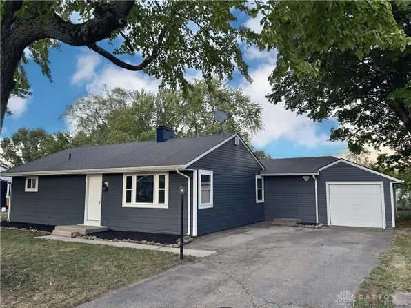 124 Wynona Dr, Eaton, OH 45320