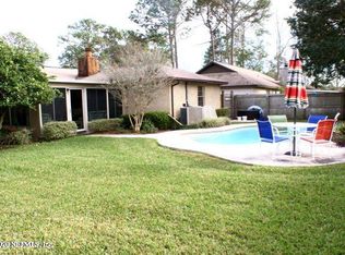 9768 Chesterfield Dr, Jacksonville, FL 32257