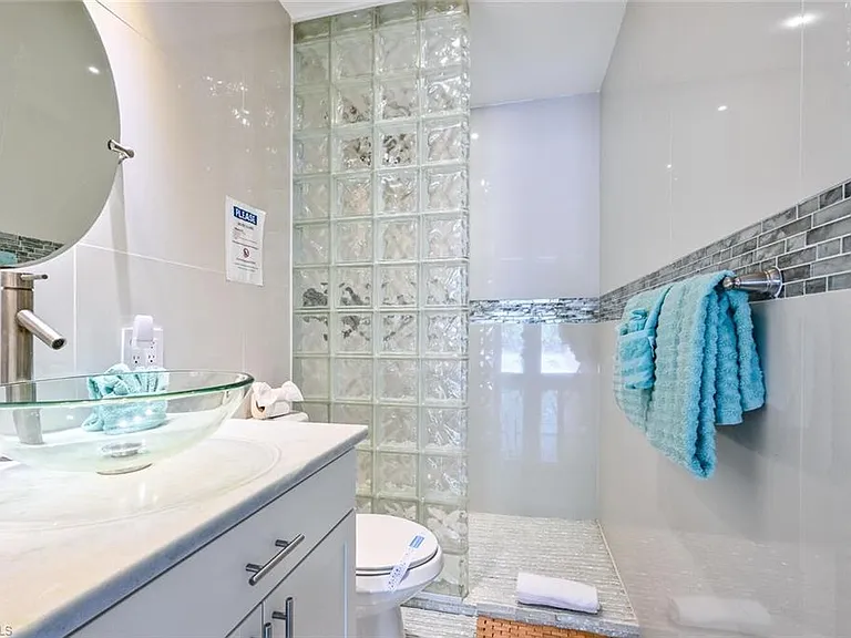 5940 English Oaks Ln — Photo 41