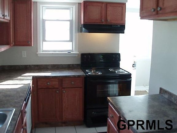 3rd image of 2801 Jefferson St