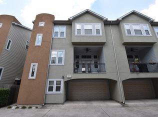 1141 W 24th St #B, Houston, TX 77008
