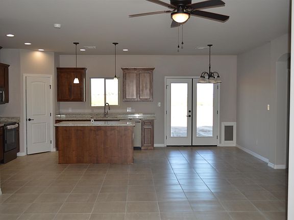 3rd image of 15718 S Avenue 4 E