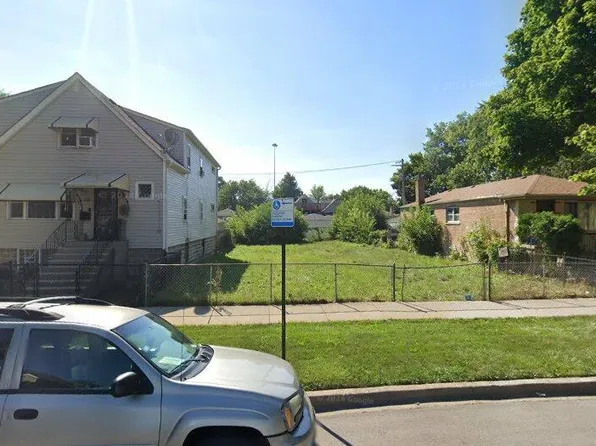 6326 S Hoyne Ave, Chicago, IL 60636