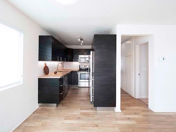 4th image of 4750 Noyes St APT 201