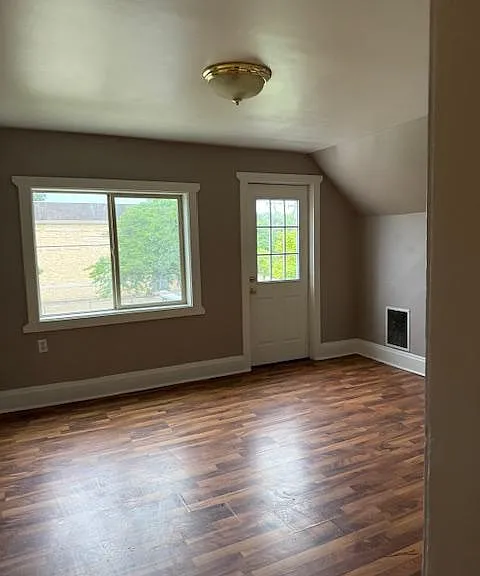 1826 56th St #1826 56TH ST UPPER U — Photo 11