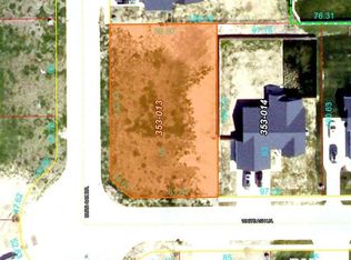 901 White Ash Ln, Williamsville, IL 62693