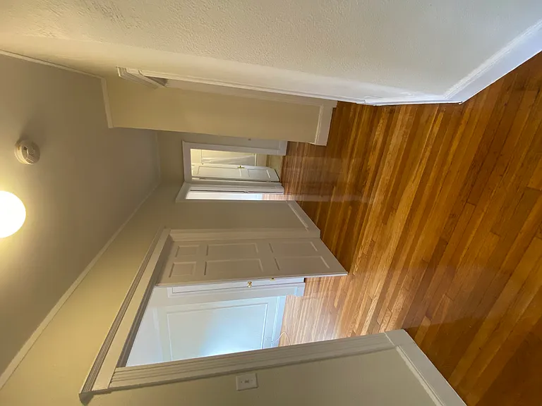 8 Vinal St #11 — Photo 3