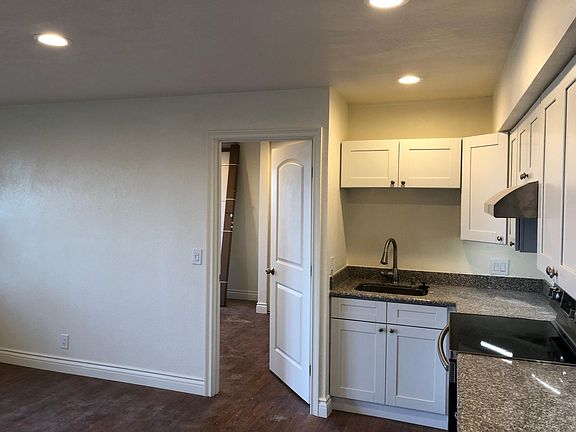 3rd image of 183 Dennis Dr #A