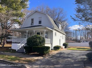 16 Diebel Ave, Wilkes Barre, PA 18702