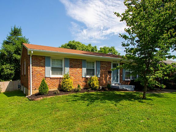 3rd image of 3033 Casswood Dr