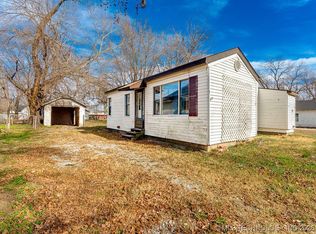 516 W 7th St, Ada, OK 74820