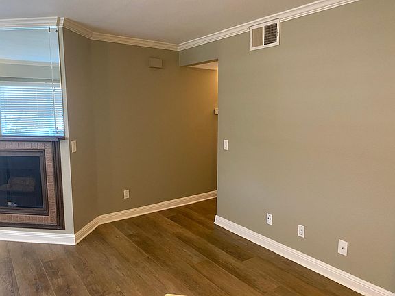 5th image of 26870 Claudette St