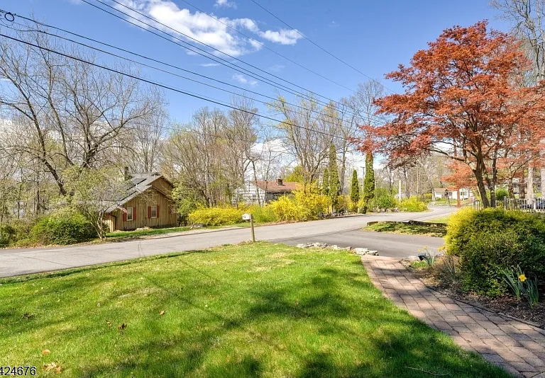 64 Hilltop Trl — Photo 5
