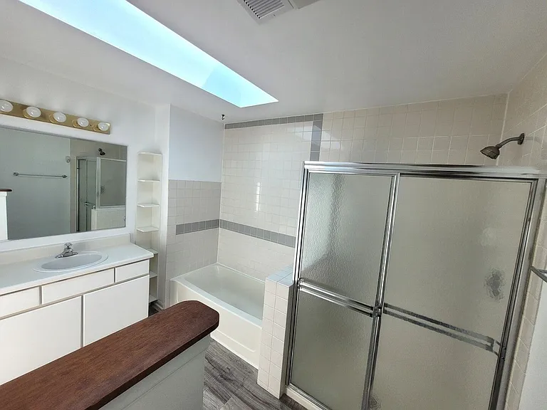 321 Sheffield Dr #321 — Photo 17