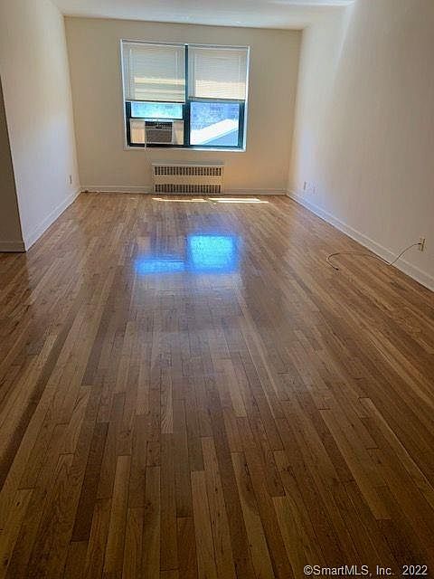 1st image of 98A Hoyt St #5B