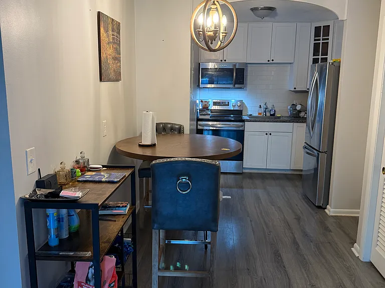 416 Belgrade Ave #6 — Photo 5