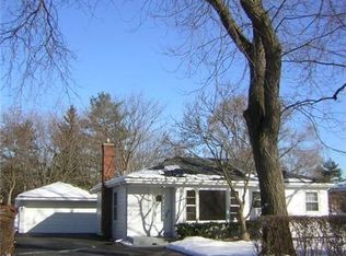 437 S Warren Ave, Palatine, IL 60074