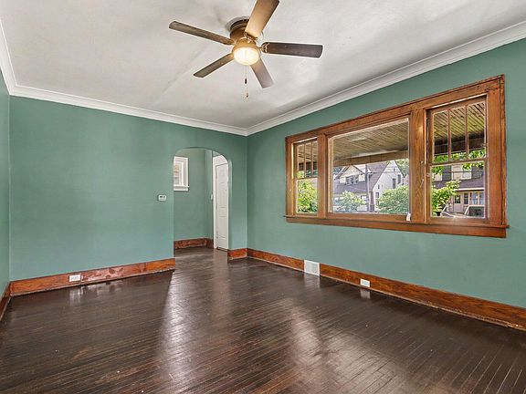 4th image of 1810 Lafayette Ave SE