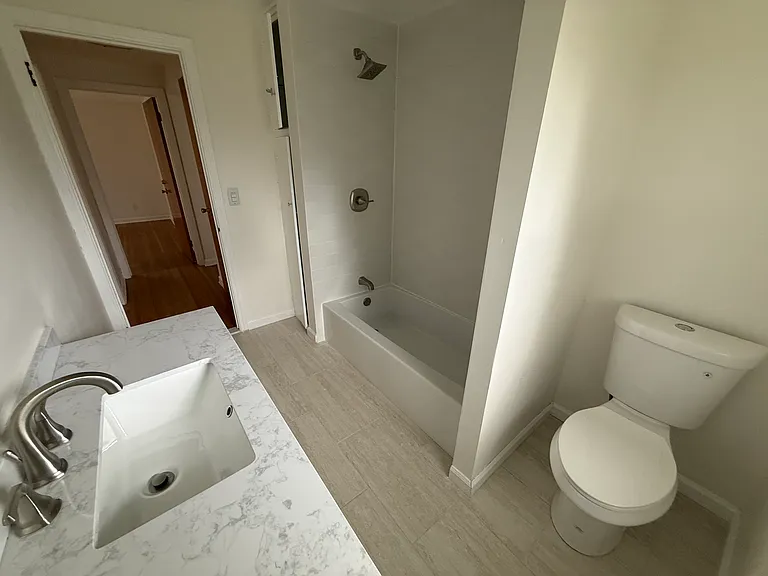 124 Penarrow Rd — Photo 12