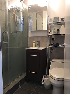 Rented by Realmart Realty LLC | media 17