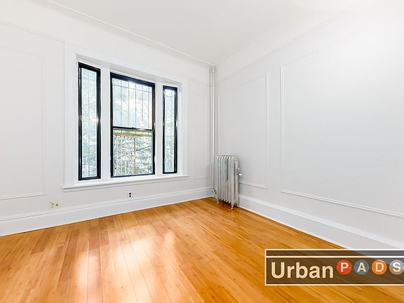 4th image of 380 Saint Johns Pl #A1