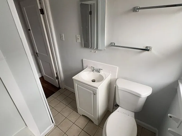 960 W Delaware Ave, Toledo OH 43610 — Photo 11