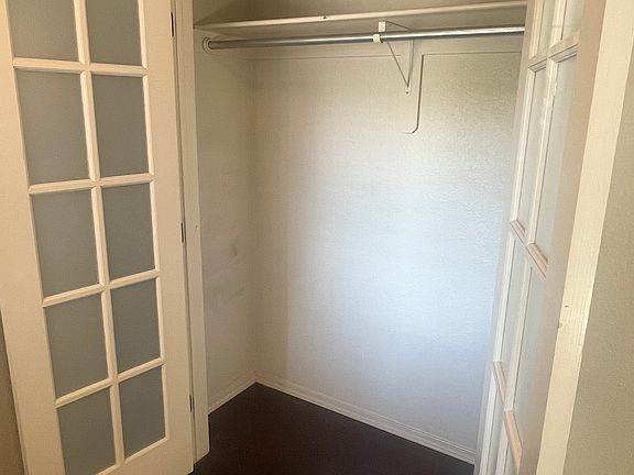 3rd image of 806 W Tahlequah St APT B