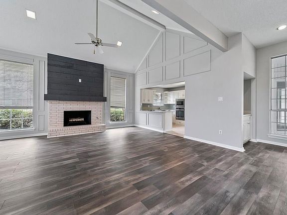5th image of 714 Singing Hills Dr