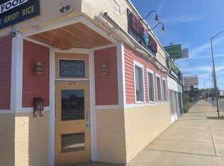 377 Park Ave, Worcester, MA 01610